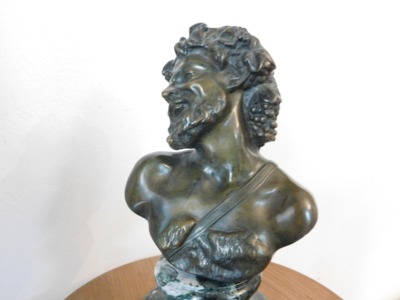 Bronzová figúra Dionýza